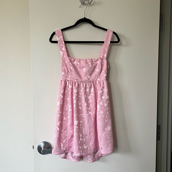 Lucy in the Sky Floral Jacquard Fit and Flare Dress in Pink - Picture 2 of 8